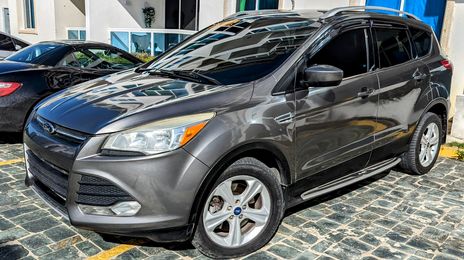 Ford Escape • 2013 • 80,050 km