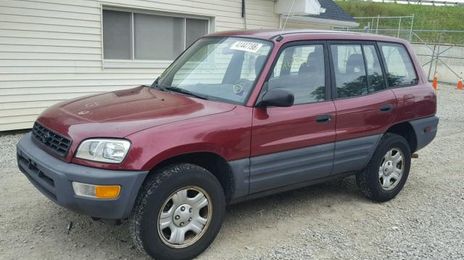 Toyota RAV4 • 2000 • 43 km