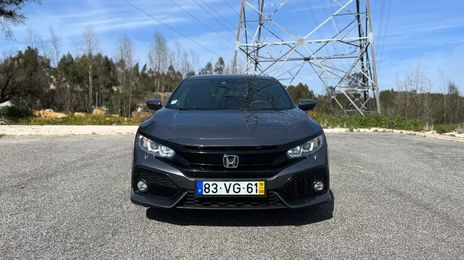 Honda Civic • 2018 • 107,700 km