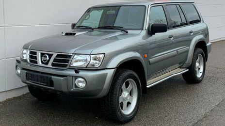 Nissan Patrol • 2003 • 124,000 km