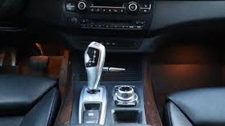 BMW X5 • 2013 • 1,023,322 km