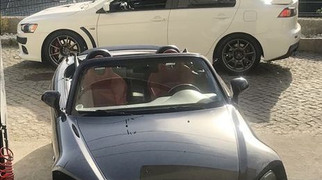 Honda S2000 • 2000 • 60,000 km