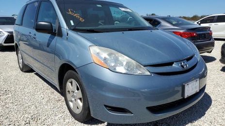 Toyota Sienna • 2008 • 33 km