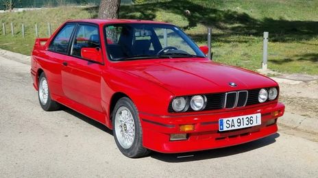 BMW 3 Series • 1987 • 235,000 km