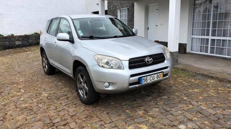 Toyota RAV4 • 2006 • 159,999 km
