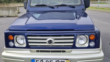 Suzuki Samurai • 2000 • 207,000 km