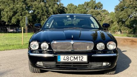 Jaguar XJ • 2006 • 110,000 km