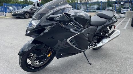 Suzuki hayabusa • 2022 • 1 km