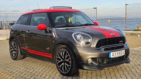 MINI Cooper • 2013 • 145,000 km