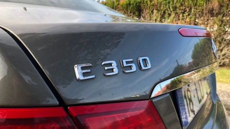 Mercedes-Benz E-Class • 2010 • 246,281 km