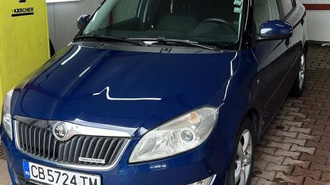 Škoda Fabia • 2013 • 230,000 km