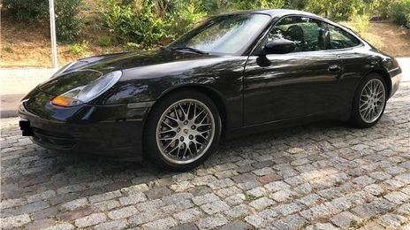 Porsche 911 Carrera • 1998 • 221,000 km