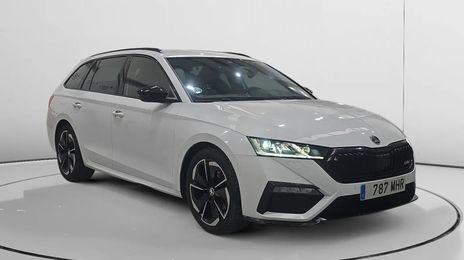 Škoda Octavia • 2023 • 89,403 km
