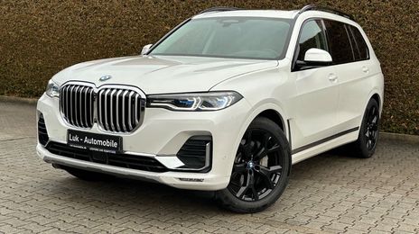BMW X7 • 2019 • 82,000 km