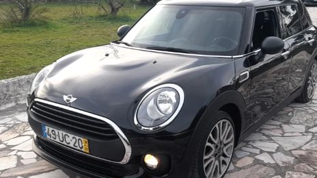MINI Cooper D Clubman • 2018 • 216,000 km