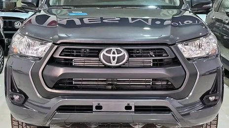 Toyota Hilux • 2021 • 20,000 km