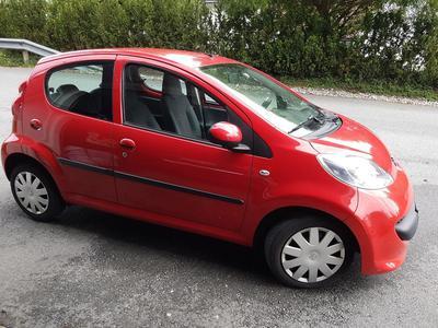 Peugeot 107 • 2009 • 33,000 km