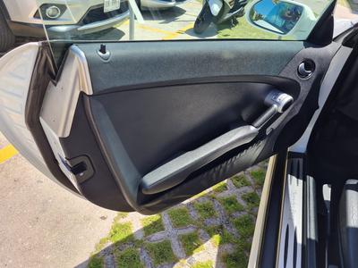 Mercedes-Benz SLK • 2006 • 90,000 km