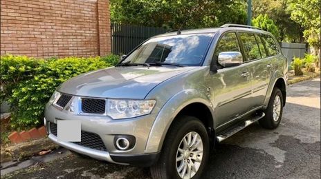 Mitsubishi Montero • 2015 • 100,000 km