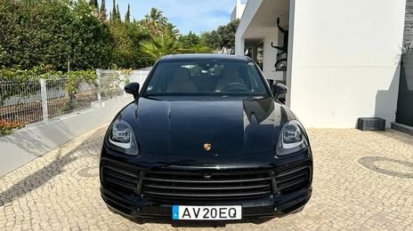 Porsche Cayenne • 2022 • 8,053 km