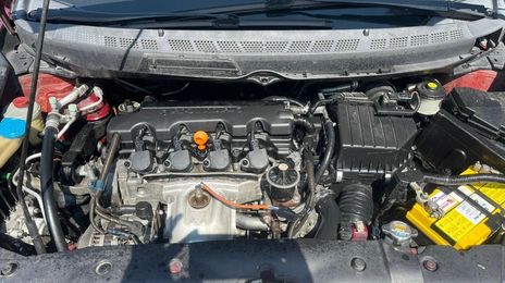 Honda Civic • 2010 • 121,000 mi