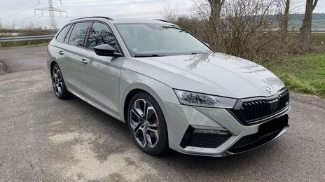 Škoda Octavia Combi • 2021 • 50,000 km
