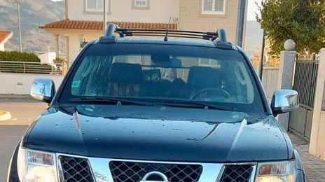 Nissan Navara • 2009 • 80,000 km