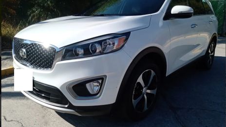 Kia Sorento • 2016 • 130,000 km