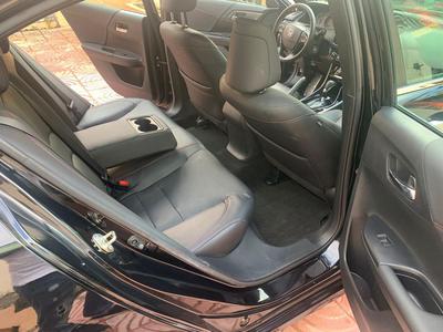 Honda Accord • 2017 • 23,000 km