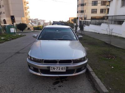 Mitsubishi Galant • 2000 • 220,000 km