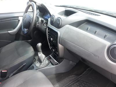 Renault Duster • 2014 • 175,000 km