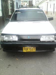 Renault 10 • 1988 • 12,000 km
