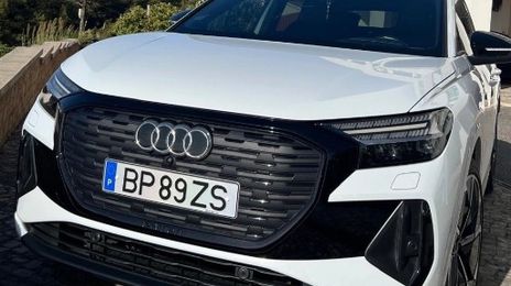 Audi Q5 Sportback • 2022 • 87,500 km