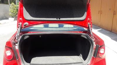 Volkswagen Bora • 2010 • 128,000 km