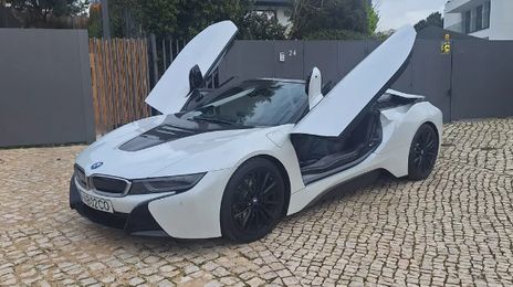 BMW i8 • 2020 • 21,000 km