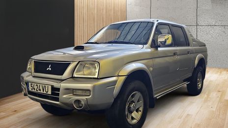 Mitsubishi L200 Pick up • 2003 • 250,000 km