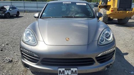 Porsche Cayman • 2012 • 10,000 mi