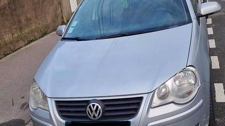 Volkswagen Polo • 2008 • 205,220 km