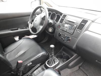 Nissan Tiida • 2011 • 100,000 km