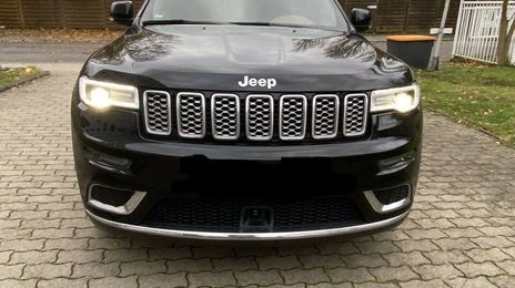 Jeep Cherokee • 2019 • 50,000 km