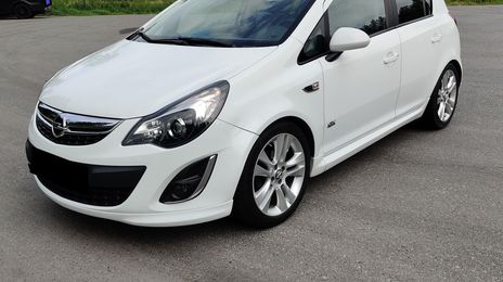 Opel Corsa • 2012 • 85,000 km
