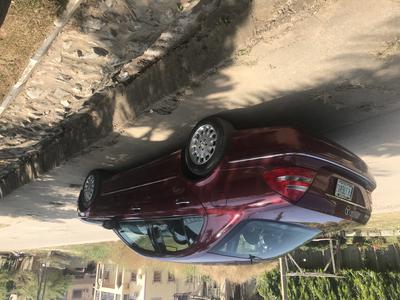 Mercedes-Benz E • 2005 • 5,889 km