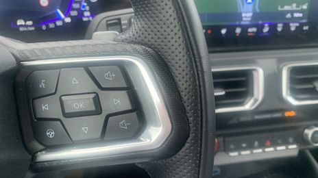 Ford Mustang • 2025 • 2,600 km