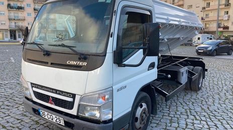 Mitsubishi Fuso canter • 2006 • 327,000 km