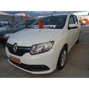 Renault Sandero • 2018 • 19,000 km