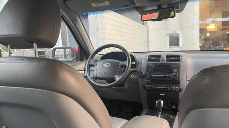 Kia Borrego • 2008 • 132,000 km