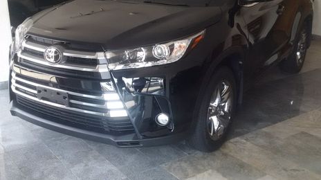 Toyota Highlander • 2018 • 50,000 km