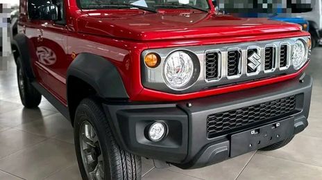 Suzuki Jimny • 2023 • 37,000 km