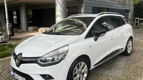 Renault Clio • 2019 • 220,000 km