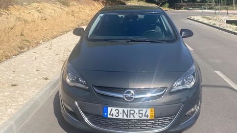 Opel Astra • 2013 • 100,000 km